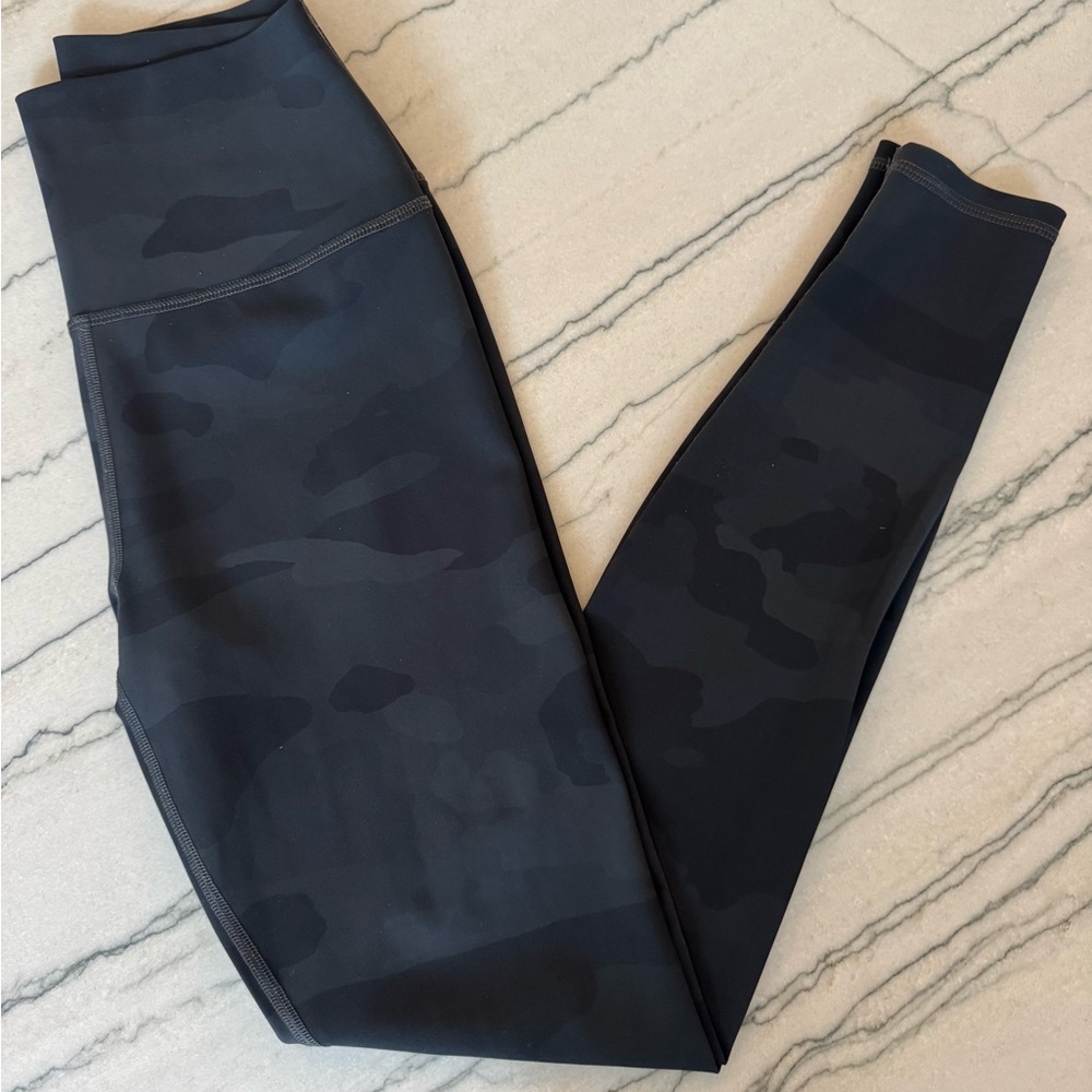 ALO Yoga Black Camo High-Waist Leggings
